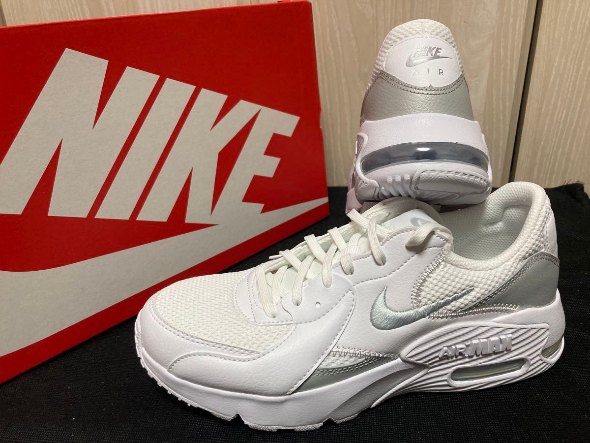 新品25cmナイキNIKEレディーススニーカーAIRMAXEXCEE エア 新品25cmナイキNIKEレディーススニーカーAIRMAXEXCEE エア
