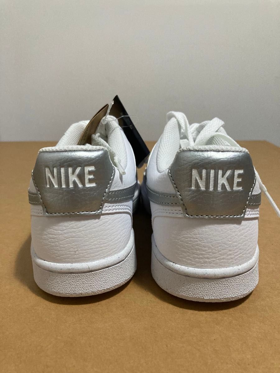 新品24cmNIKEナイキ コートビジョンLO銀シルバーAF1エアフォース 新品24cmNIKEナイキ コートビジョンLO銀シルバーAF1エアフォース