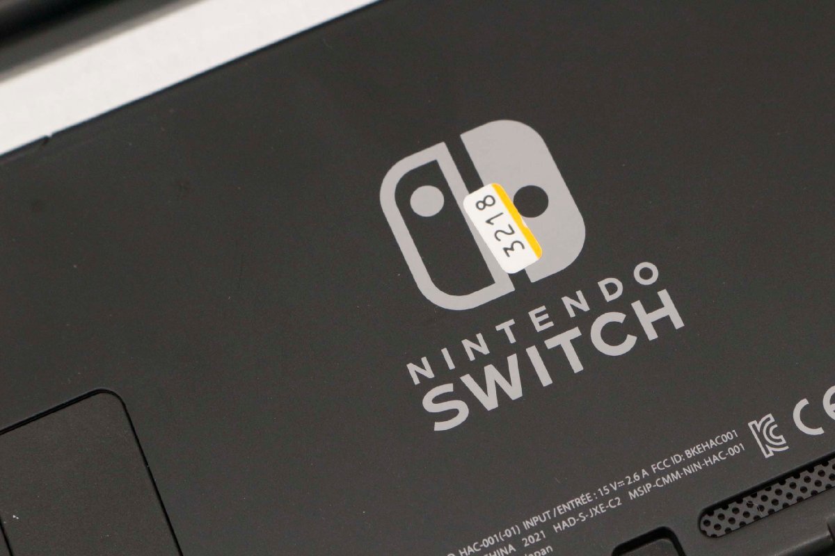 【中古・ジャンク品】1円～ Nintendo Switch ニンテンドースイッチ 旧型×3 バッテリー持続型×5 Switch Lite×4 本体のみ 12台セット'の画像6