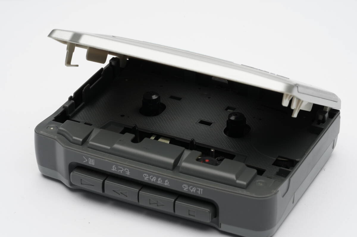 aiwa HS-PS120 cassette player postage 520 jpy 