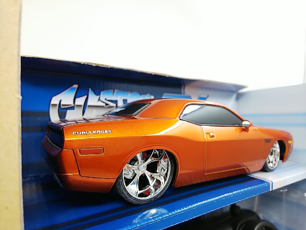  ■ Maistoマイスト CUSTOM SHOP R/C 1:24 DODGE CHALLENGER CONCEPT ダッジ・チャレンジャー ラジコンカーの画像3