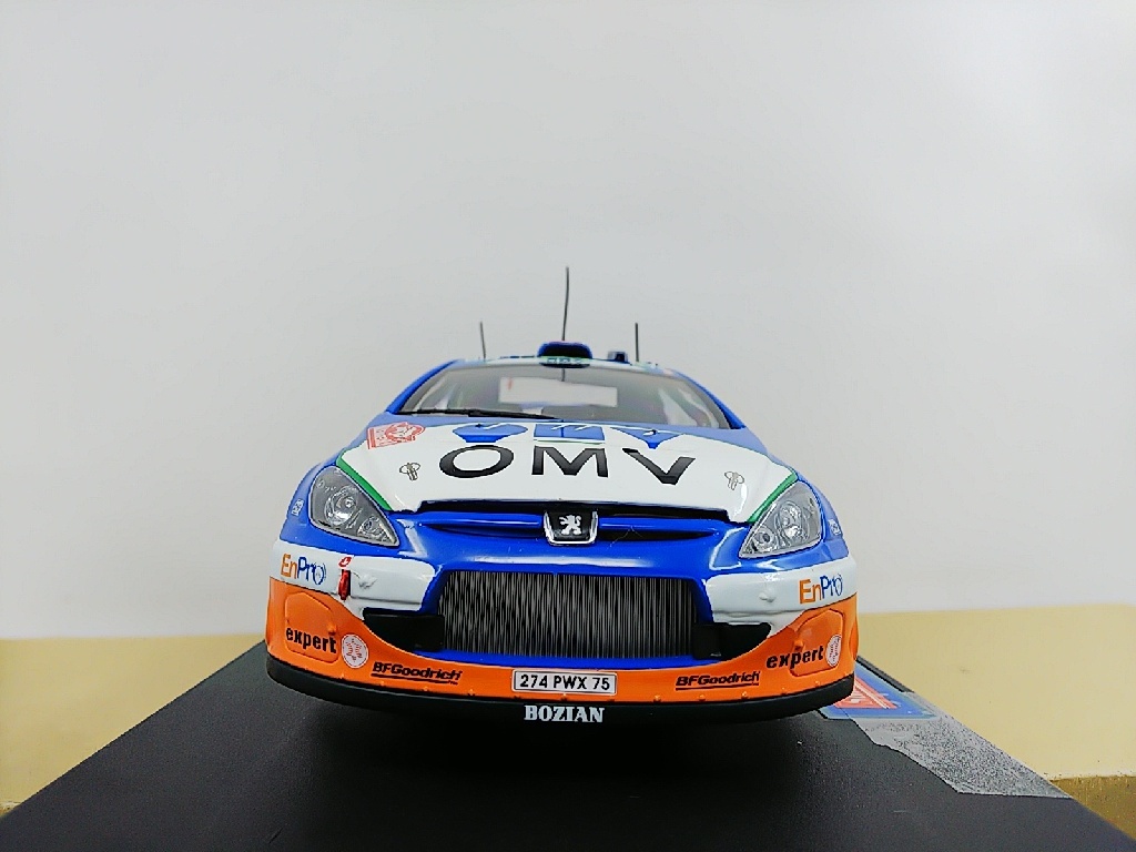 ■ Sun Starサンスター 1/18 #4693 PEUGEOT 307 WRC プジョー モンテカルロ 2006 ラリーダイキャストモデルミニカー_画像2