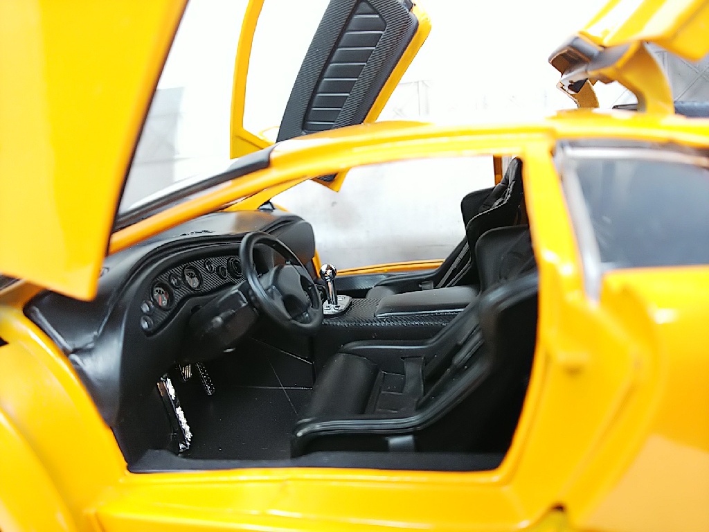 ■MOTOR MAXモーターマックス 1/18 LAMBORGHINI DIABLO GT オレンジ ランボルギーニ・ディアブロ ダイキャストモデルミニカー_画像6