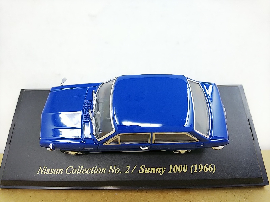■ アシェット 1/43 NISSAN Sunny 1000(1966) ブルー 日産サニー モデルミニカー_画像5