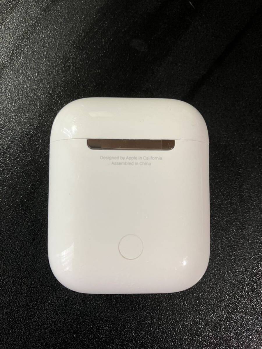 Apple AirPods エアーポッズ 充電ケース　第一世代 　used　動作品　送料無料_画像1