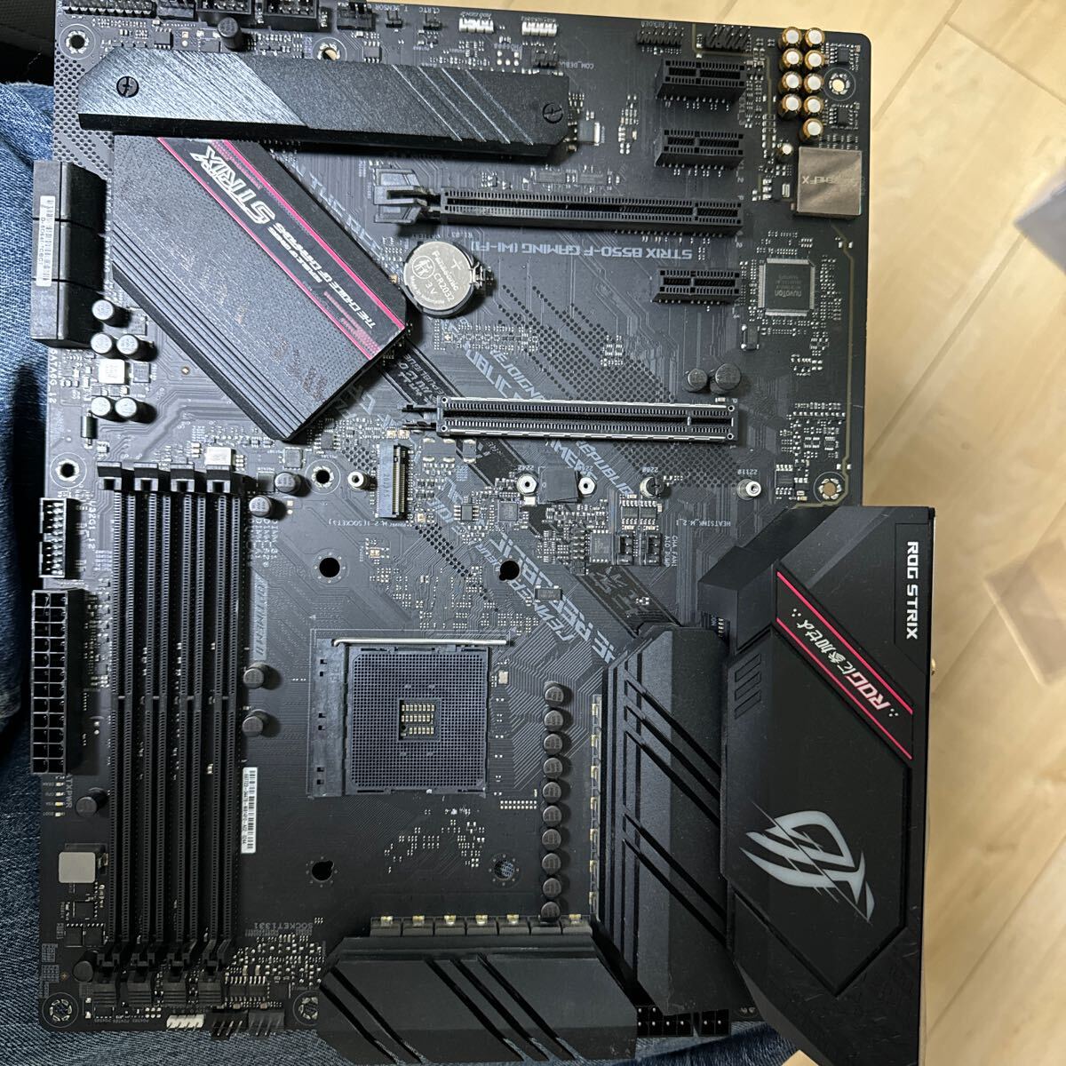 ROG STRIX B550ＦGAMING wifi_画像1