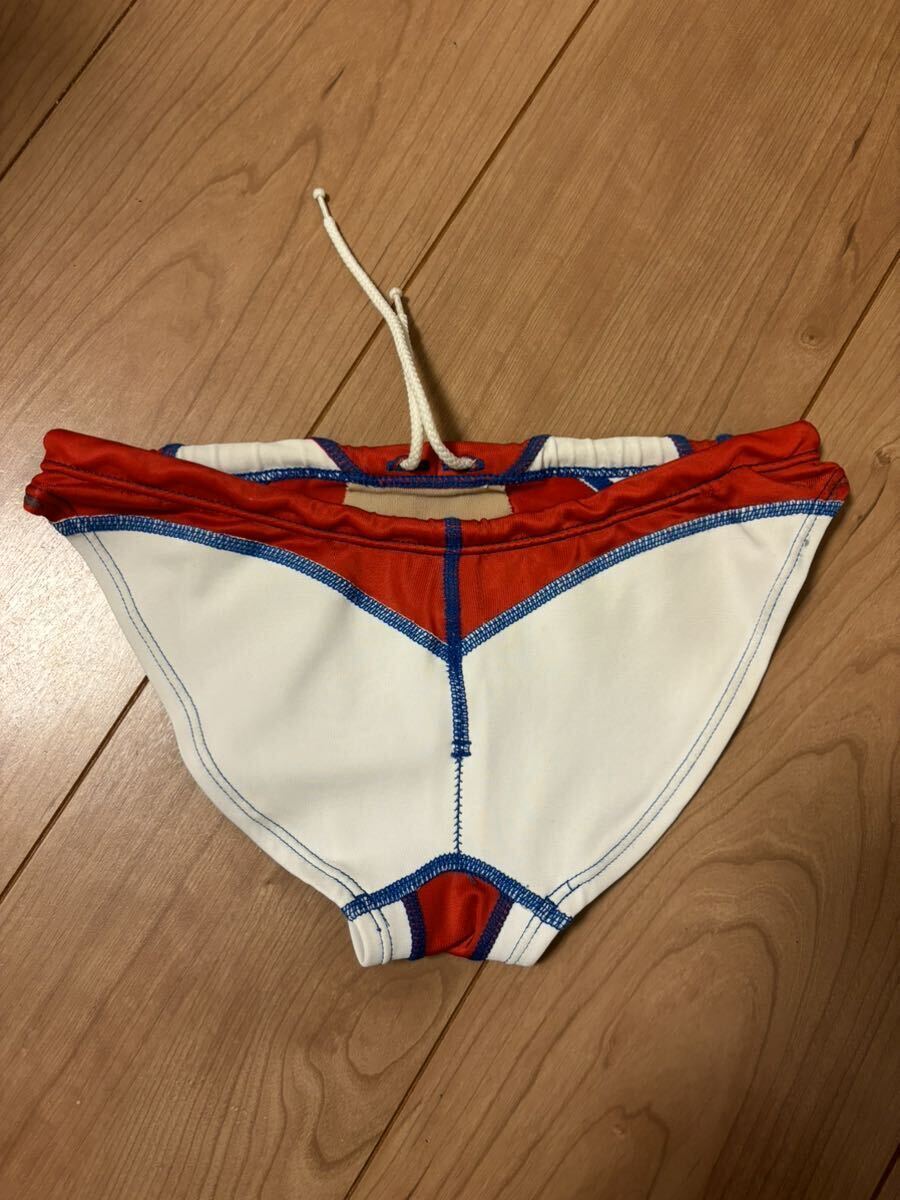 SPEEDO 競パン サイズ140 レッドホワイト ライフセーバーカラー 少々難ありの画像2