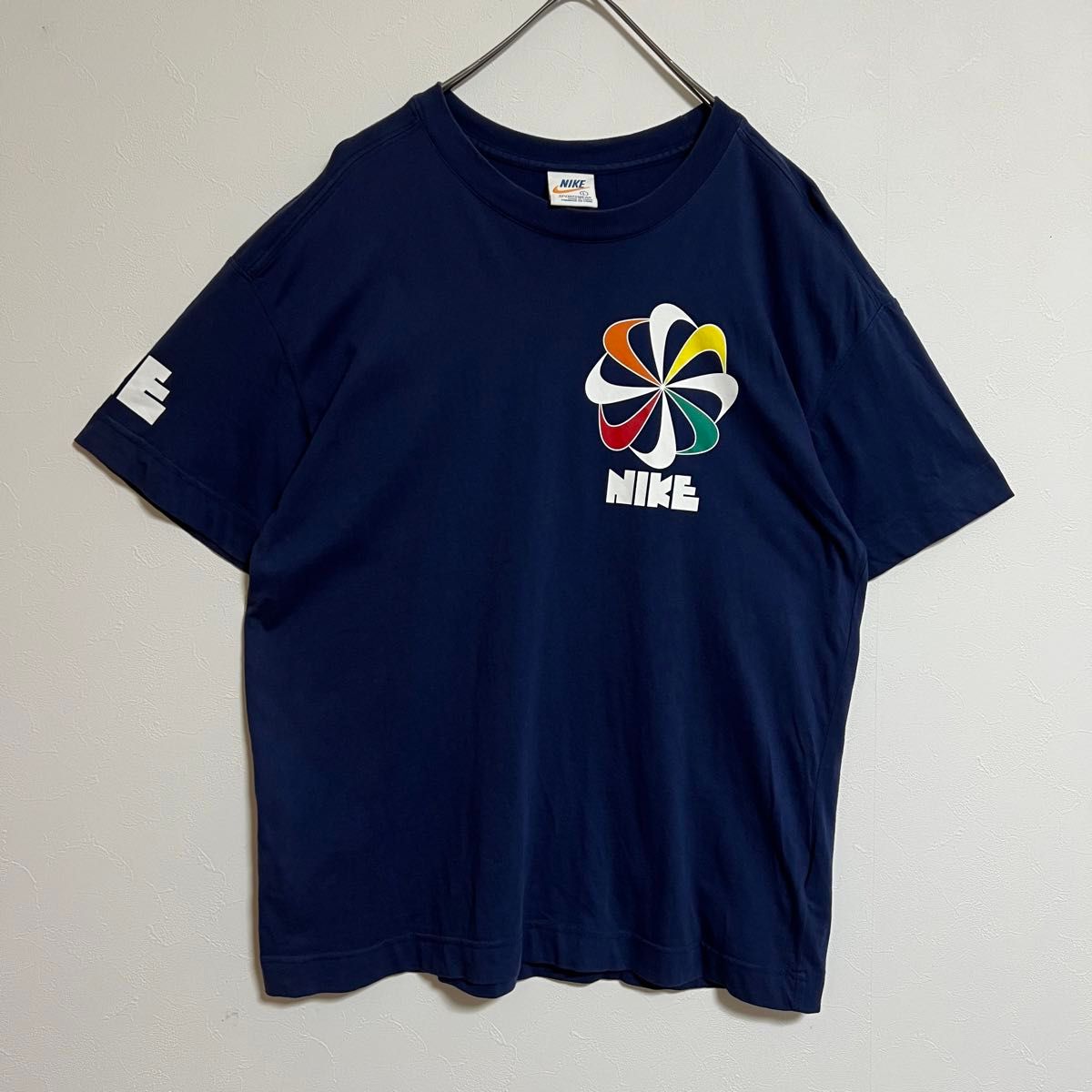 希少 NIKE 風車ロゴ Tシャツ ゴツナイキ 70s 復刻 L ビンテージ 希少 NIKE 風車ロゴ Tシャツ ゴツナイキ 70s 復刻 L ビンテージ