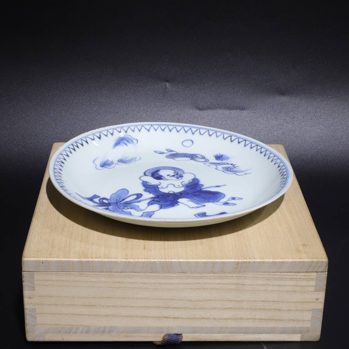 明末 青花 中国古玩 置物時代品 箱付 古賞物 古道具 極細工 古美術品 