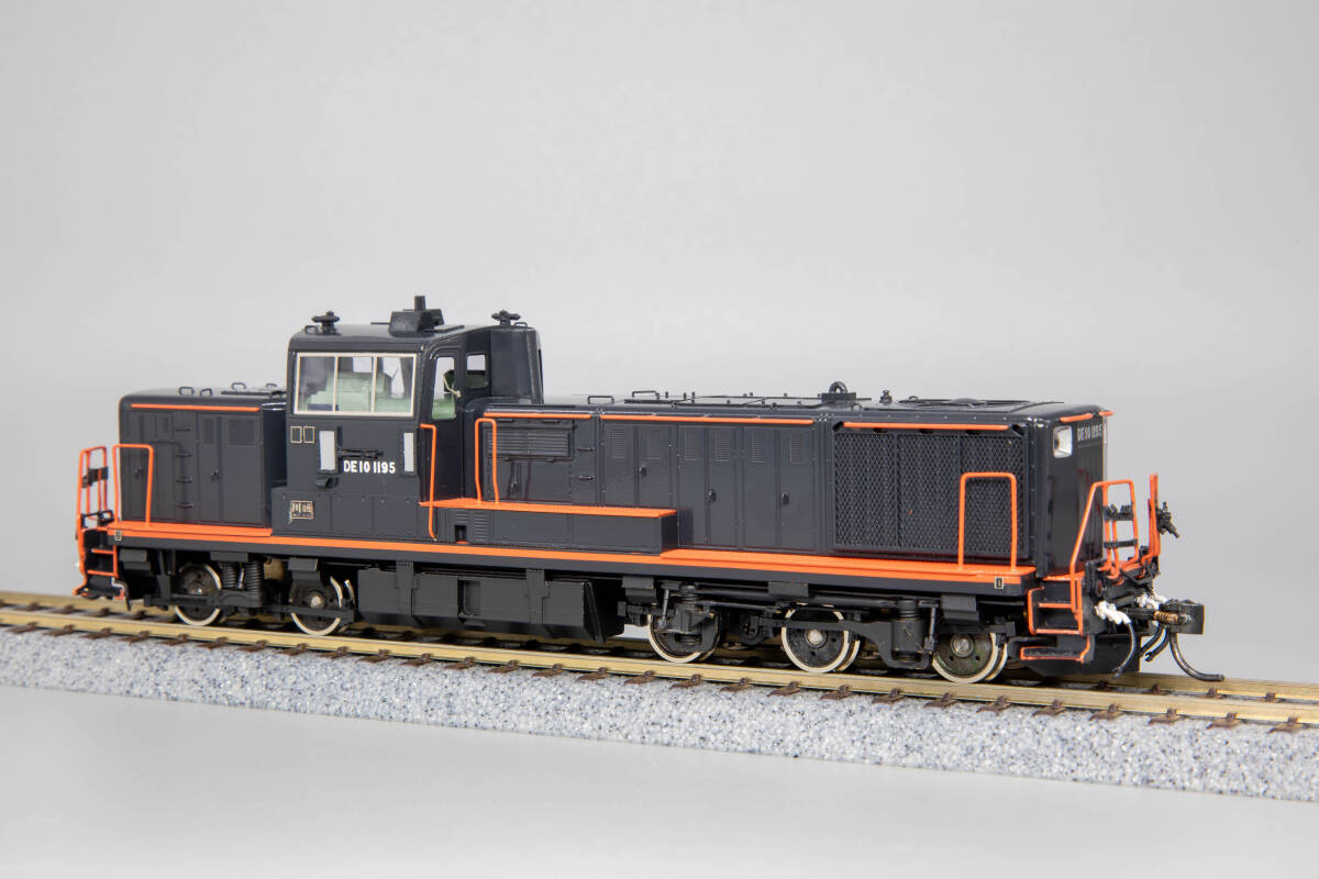 エンドウ JR九州DE10ディーゼル機関車黒塗装タイプの画像4