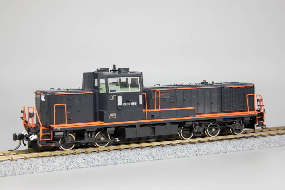 エンドウ JR九州DE10ディーゼル機関車黒塗装タイプの画像3