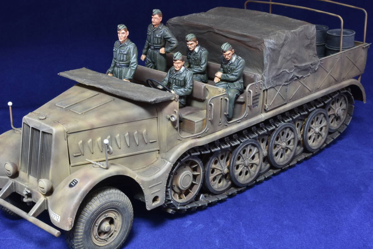 １／３５　ドイツ18トンハーフトラックＦＯＭＯ　フィギュア５体　塗装済　タミヤ　送料無料　_画像9