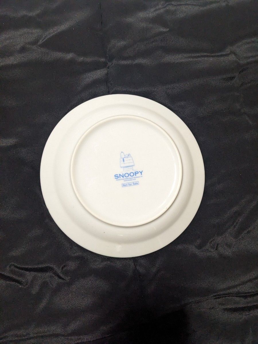 スヌーピー 絵皿 （平皿）３枚セット・非売品