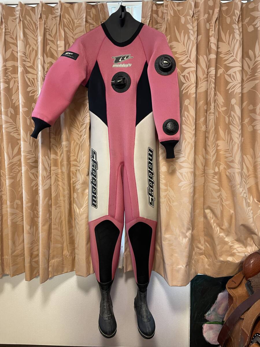 Красивые товары Mobby's Dry Cust Ladies 13 Scuba Diving Marine Sports Pink Movies