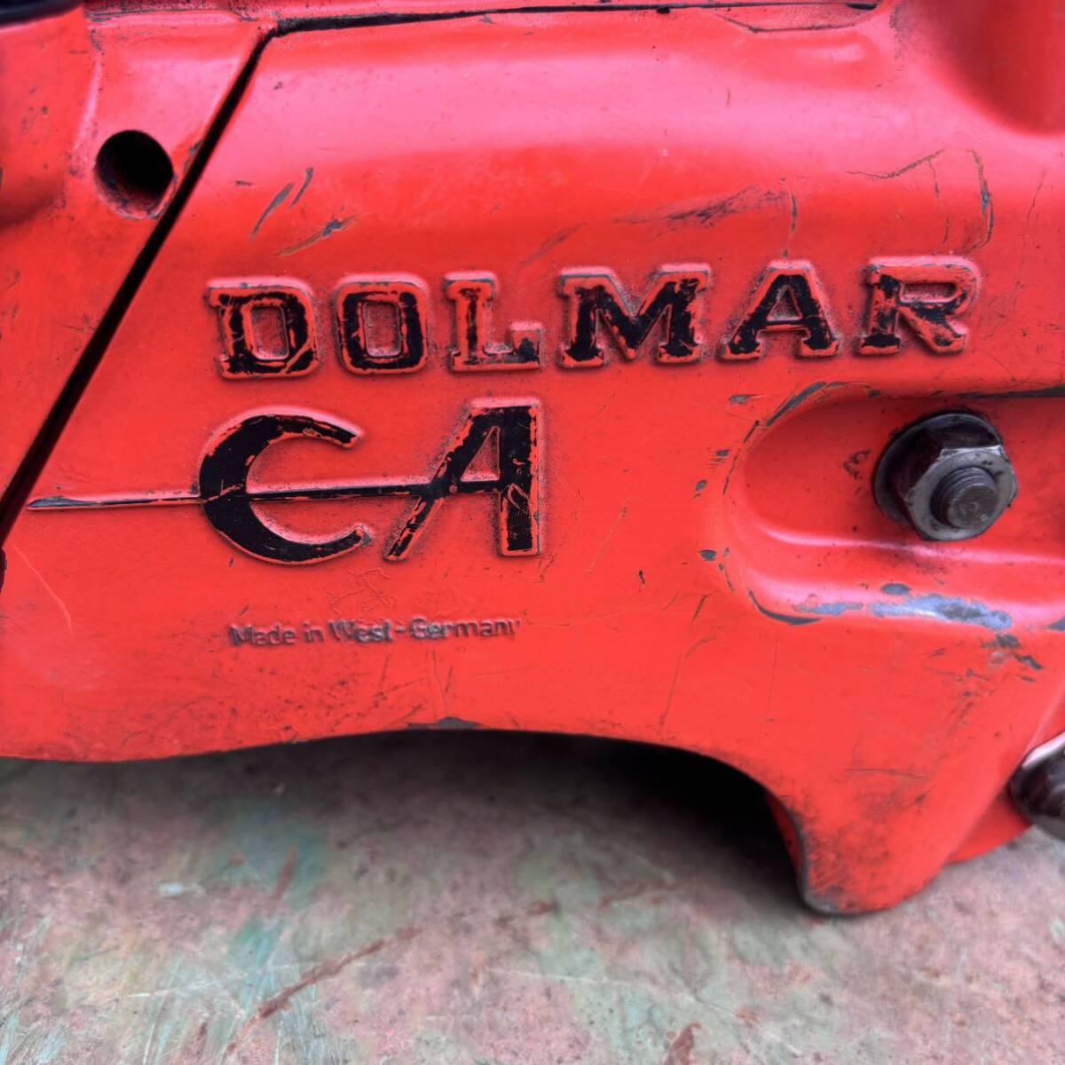  ドルマー DOLMAR CA チェーンソー ガソリン　ドイツ製　工具　ジャンク品　現状品　送料無料　エンジン　レトロ　_画像2