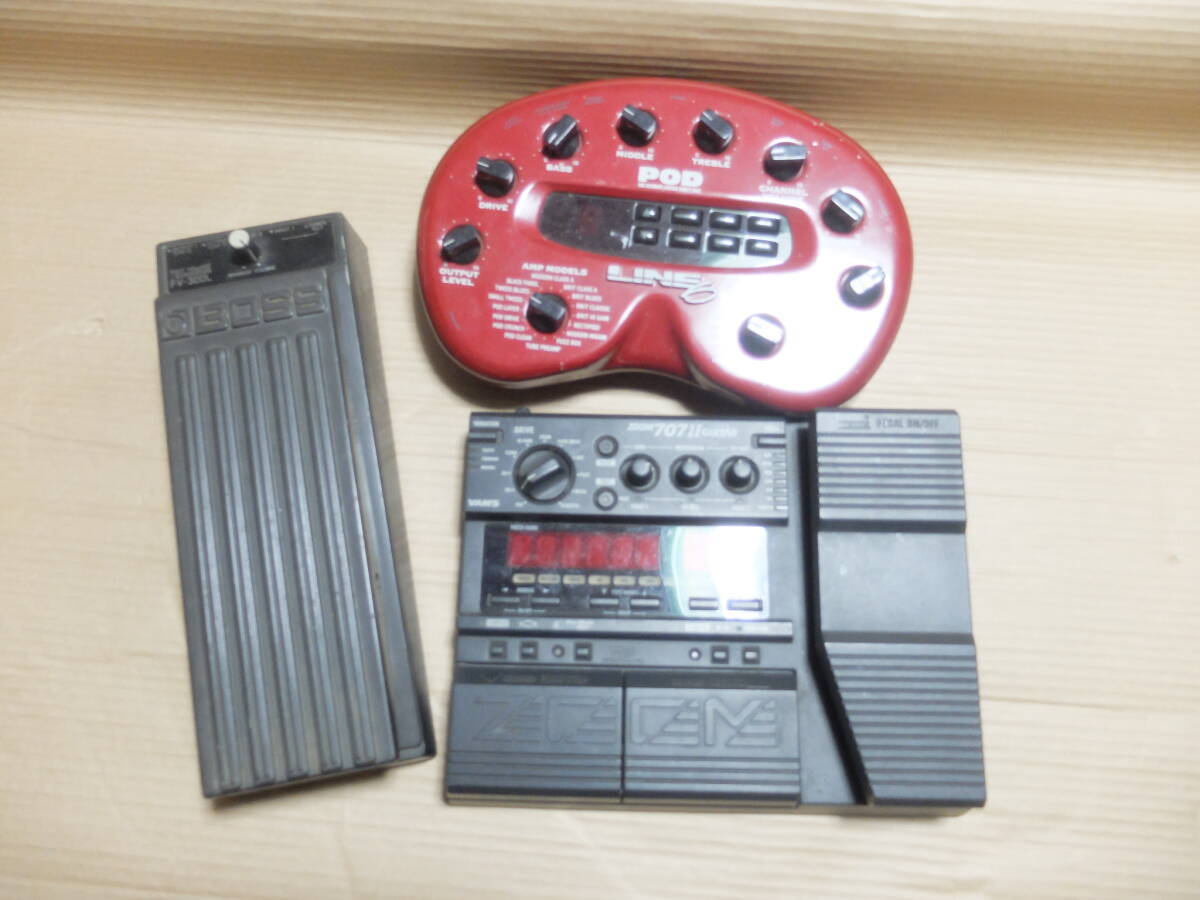 メーカー色々 音楽器材？ エフェクター？ 3台 中古難有ジャンク品の画像1