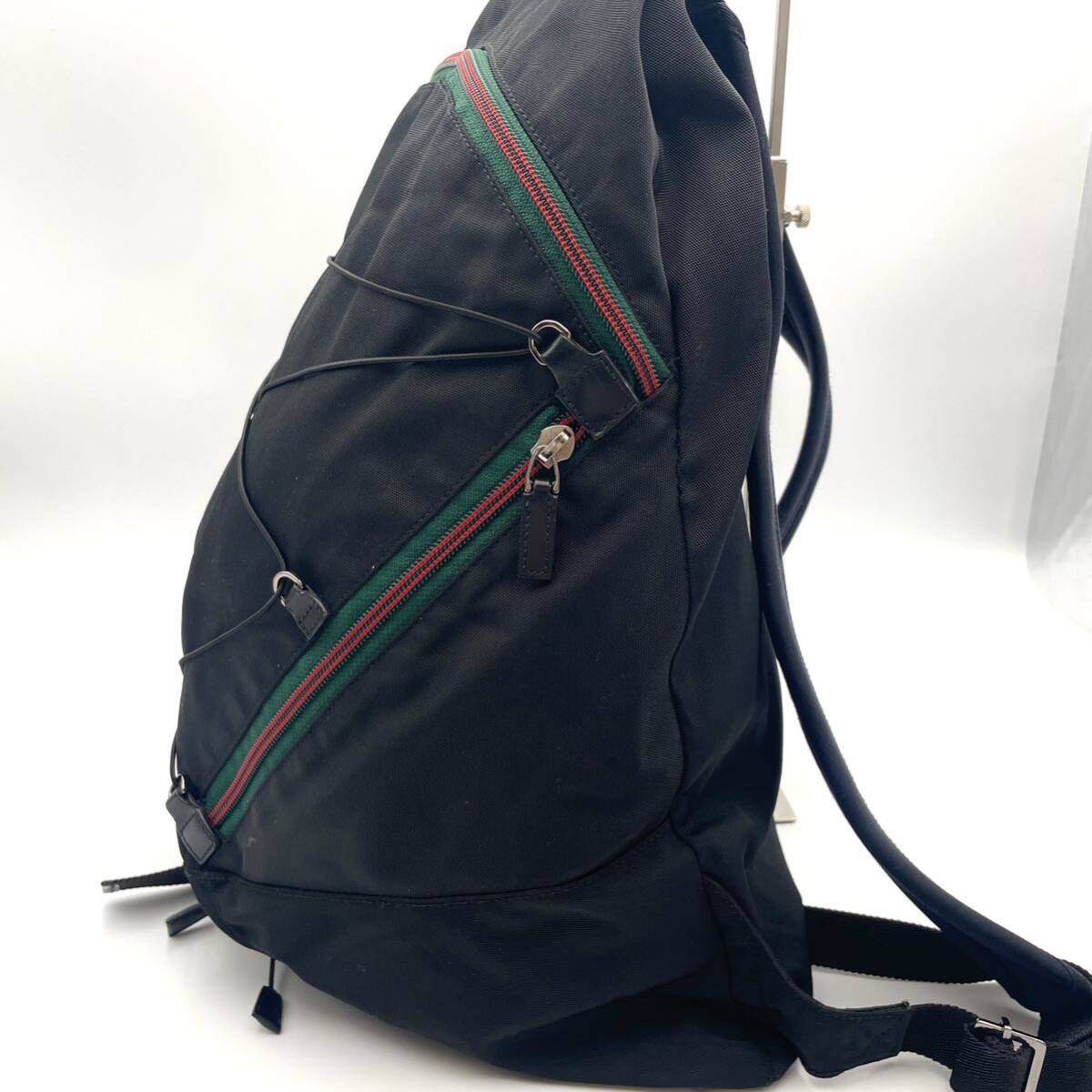 1円 美品 GUCCI グッチ リュックサック バックパック デイパック シェリーライン ブラック 黒 ナイロン 旅行 大容量 GG柄_画像3