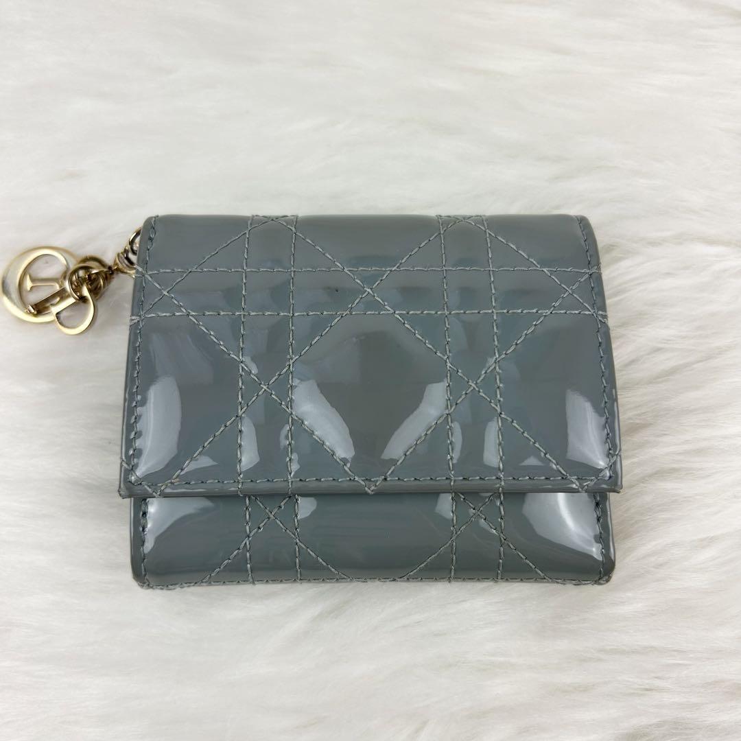 98[ beautiful goods * accessory ]DIOR Dior folding purse compact Lotus wallet enamel kana -jupa tent leather k loud blue 