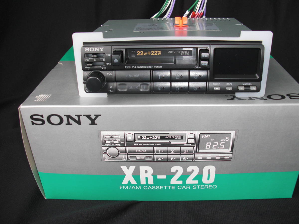 SONY ソニー 新品 FM/AM  カセットデッキ カセットテープ カーステレオ XR-220 その1の画像1