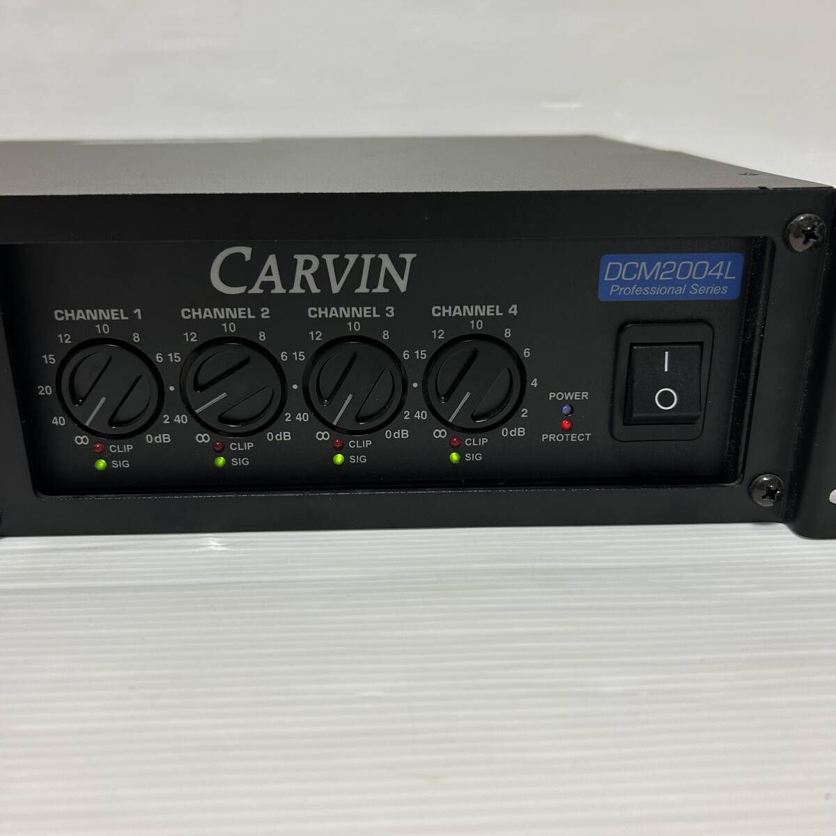 CARVIN パワーアンプ DCM2004L 電源ケーブル付　ジャンク