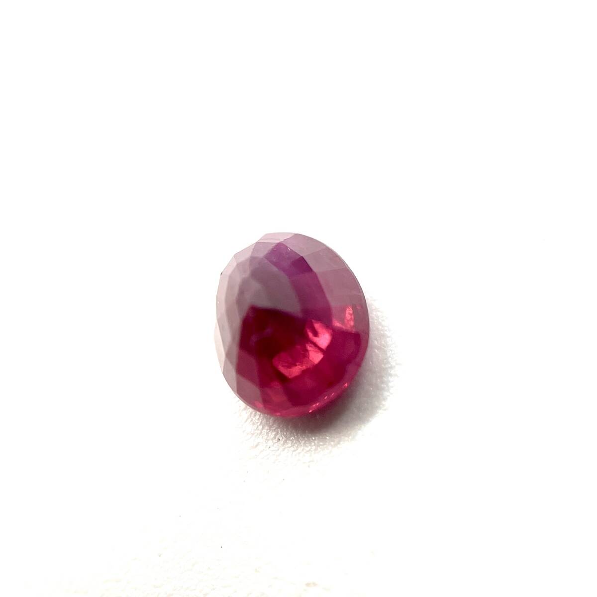 天然ルビー ルース 0.735ct ソーティング付き 約4.6×5.6×3.3mm コランダム 裸石 外し石 大粒 宝石 ジュエリー corundum ruby jewelry