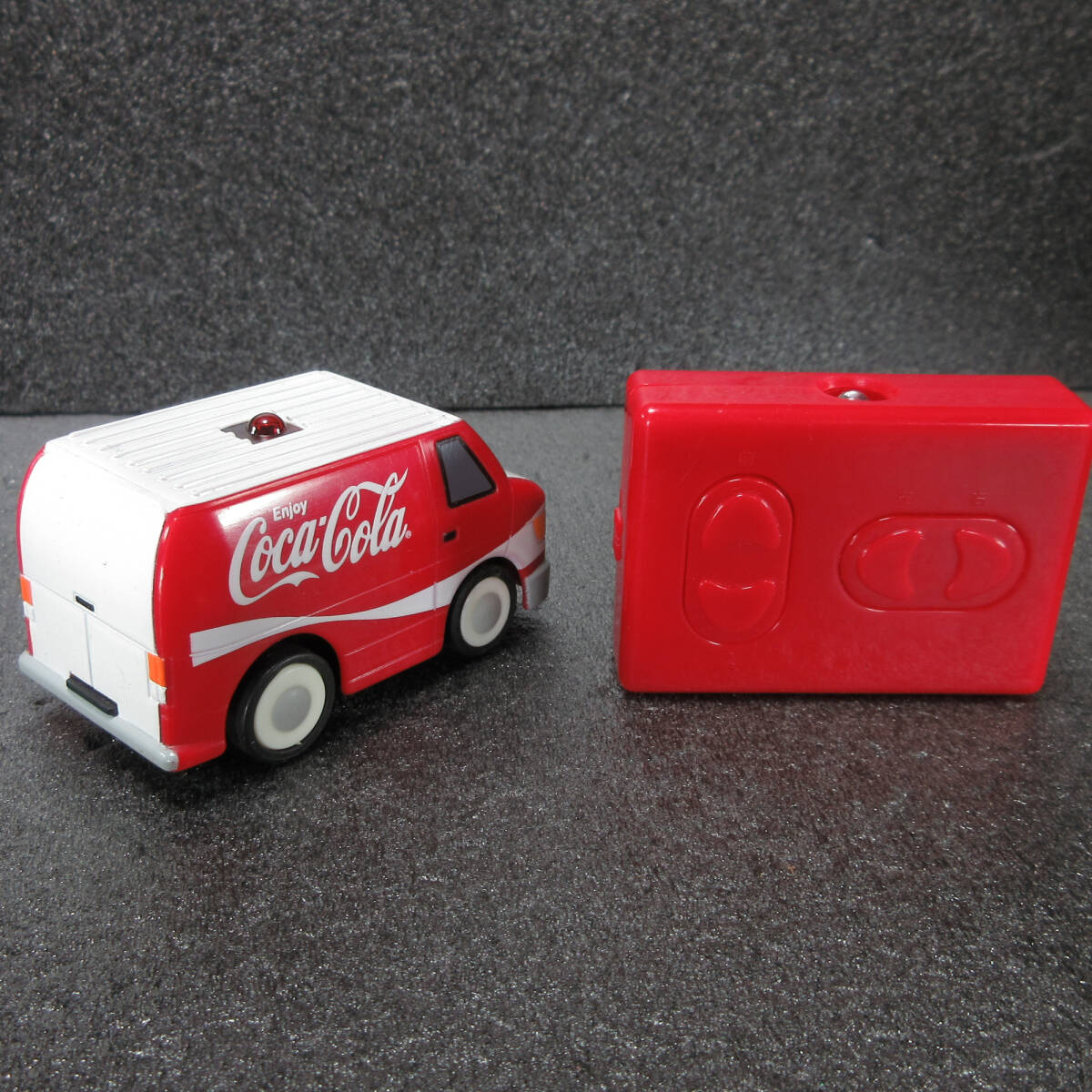 Coca Cola R/C コカコーラ リモコンカー 1970年代 デリバリーバンタイプ＆ベンディングマシンタイプコントローラー ラジコンの画像3