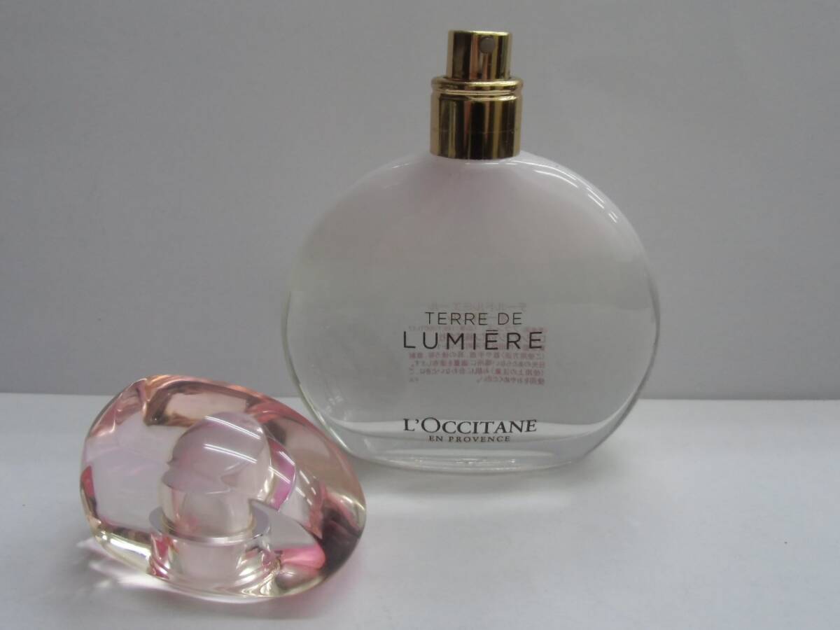 L’OCCITANE ロクシタン テールドルミエール 元は50mlのもの TERRE DE LUMIERE香水 残量多い_画像3