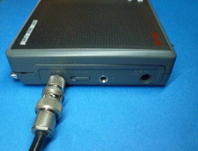 新品未使用品 BNCJ-3.5mmP 変換コネクタ BCLラジオ 外部アンテナ トランスミッターの画像7