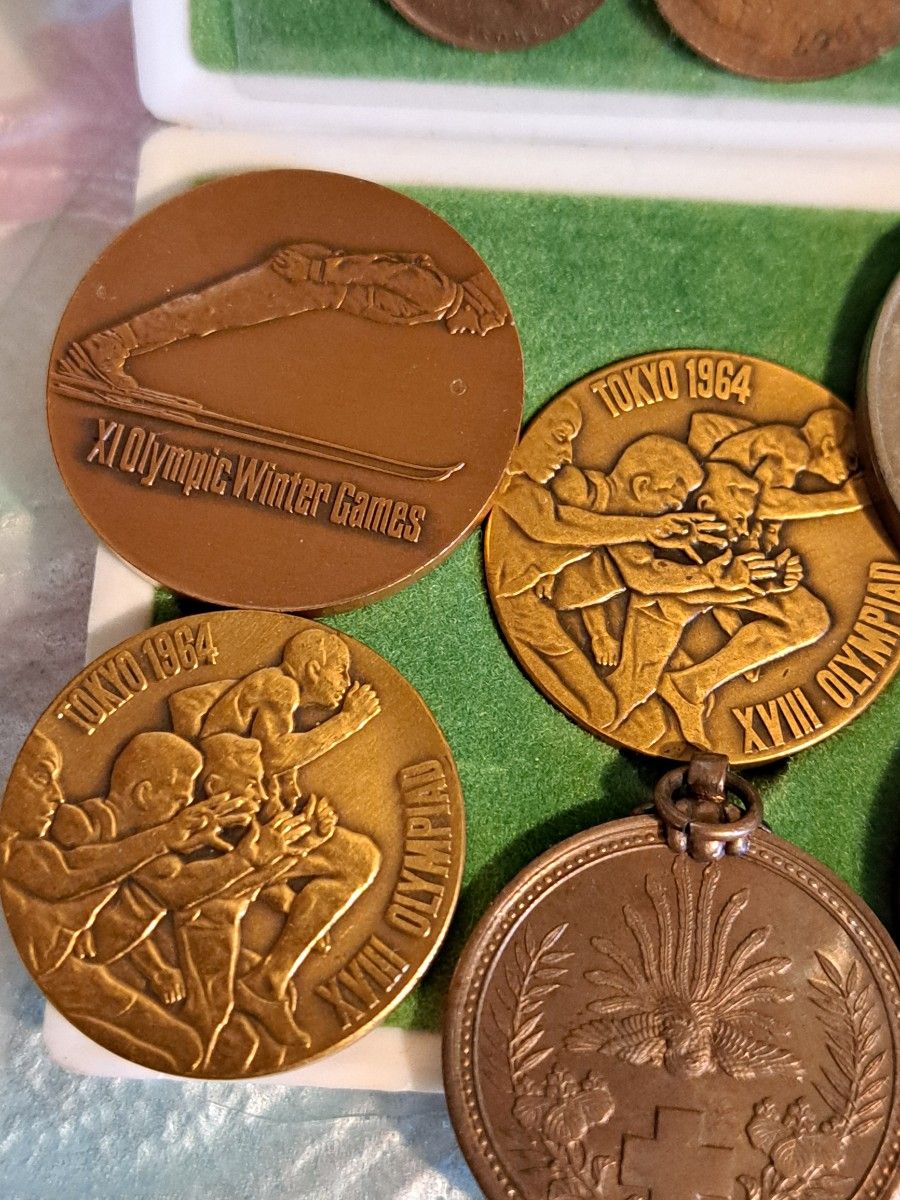 東京オリンピックメダルまとめ　札幌オリンピック他 記念メダル コイン 古銭 メダル