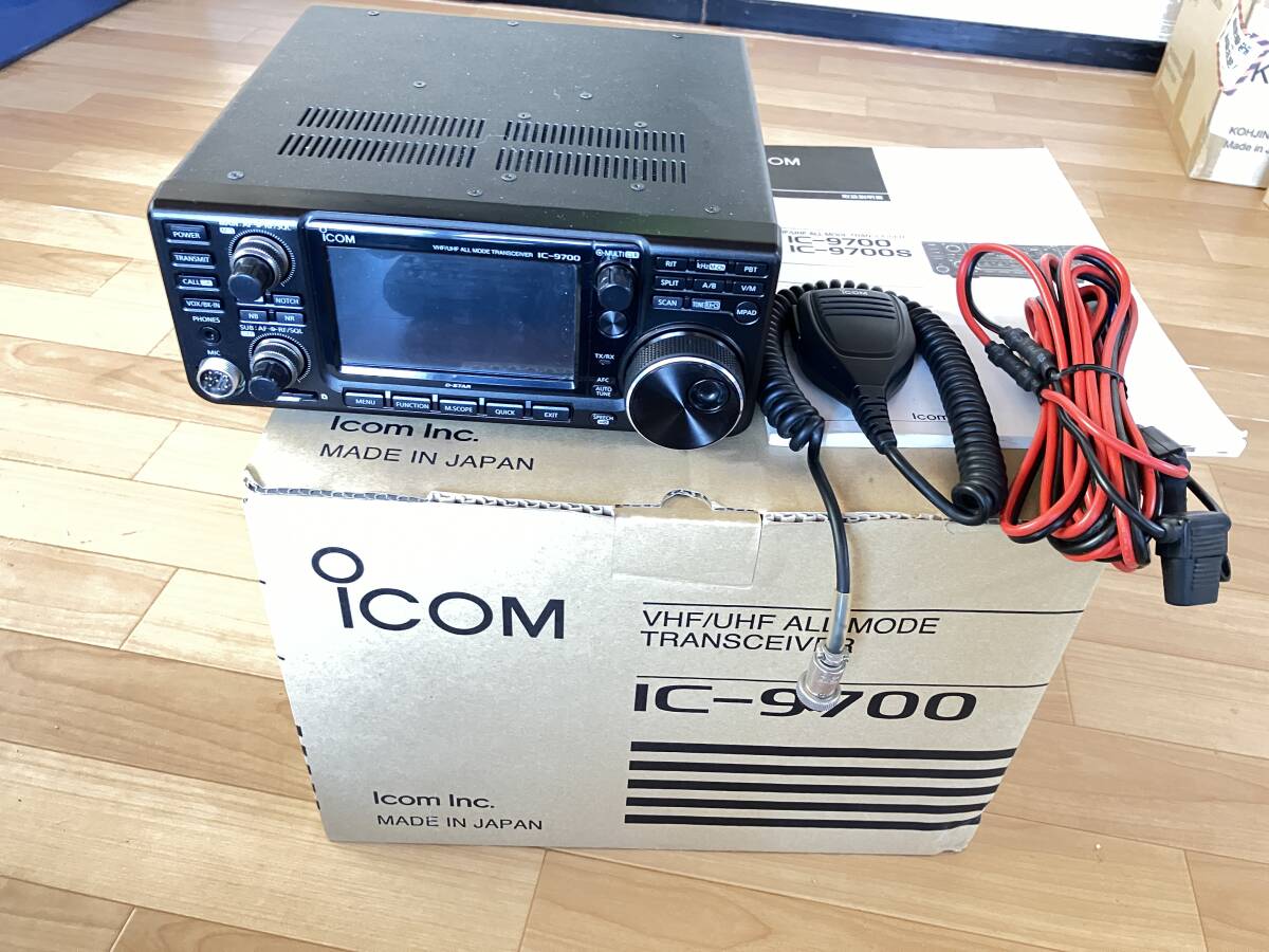 ICOM IC-9700　アイコム　U/VHFトランシーバー_画像1