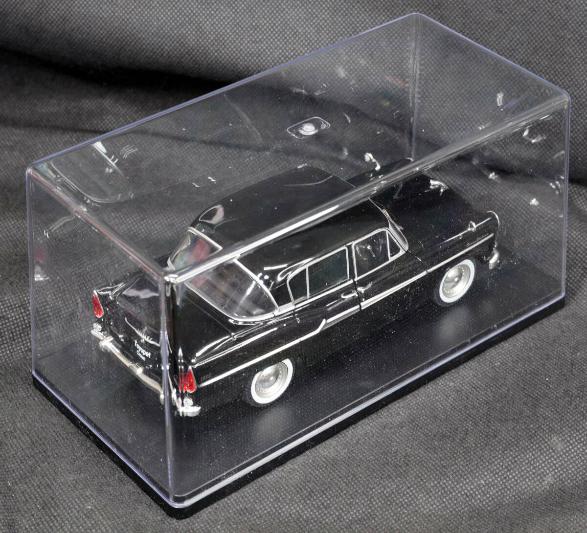 ●22　トヨペット　クラウン　(1961)　　国産名車コレクション1/24　アシェット　模型のみ　別売り専用カバー付き　_画像3