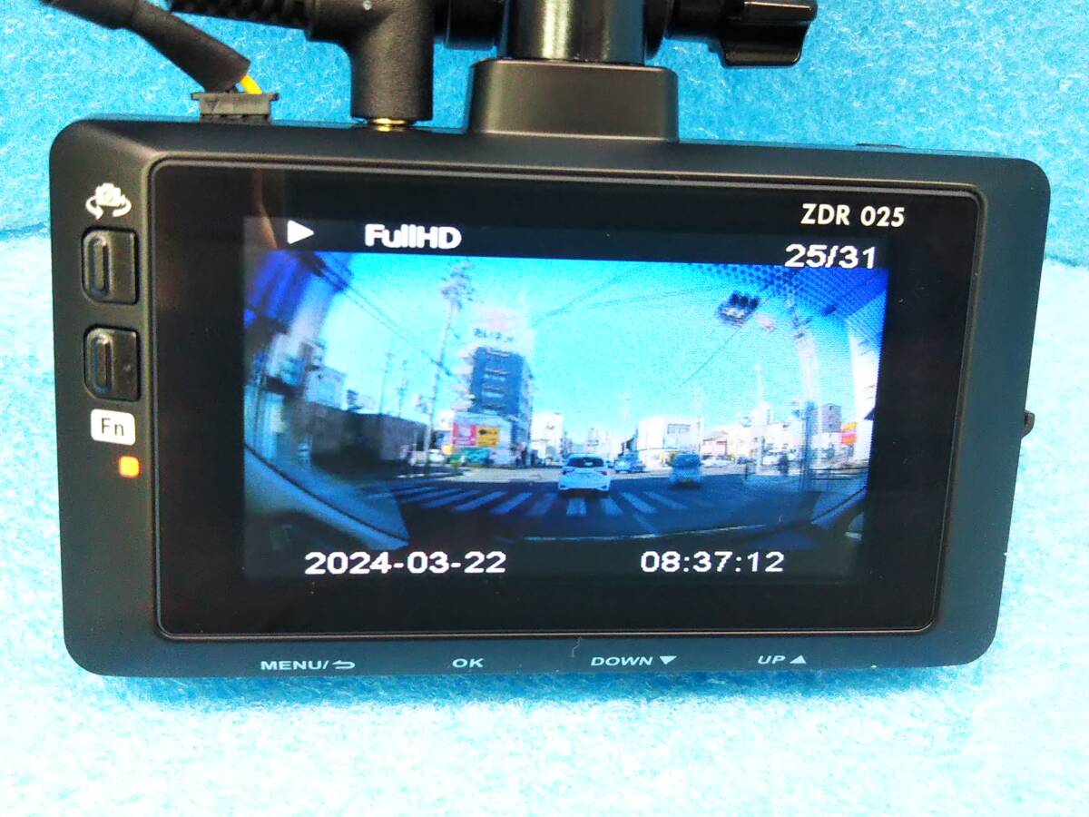 ☆コムテック 前後2カメラドライブレコーダー ZDR025 フルHD/GPS/WDR/HDR/Gセンサー/LED式信号機対応/32GB SD付☆90282201の画像4