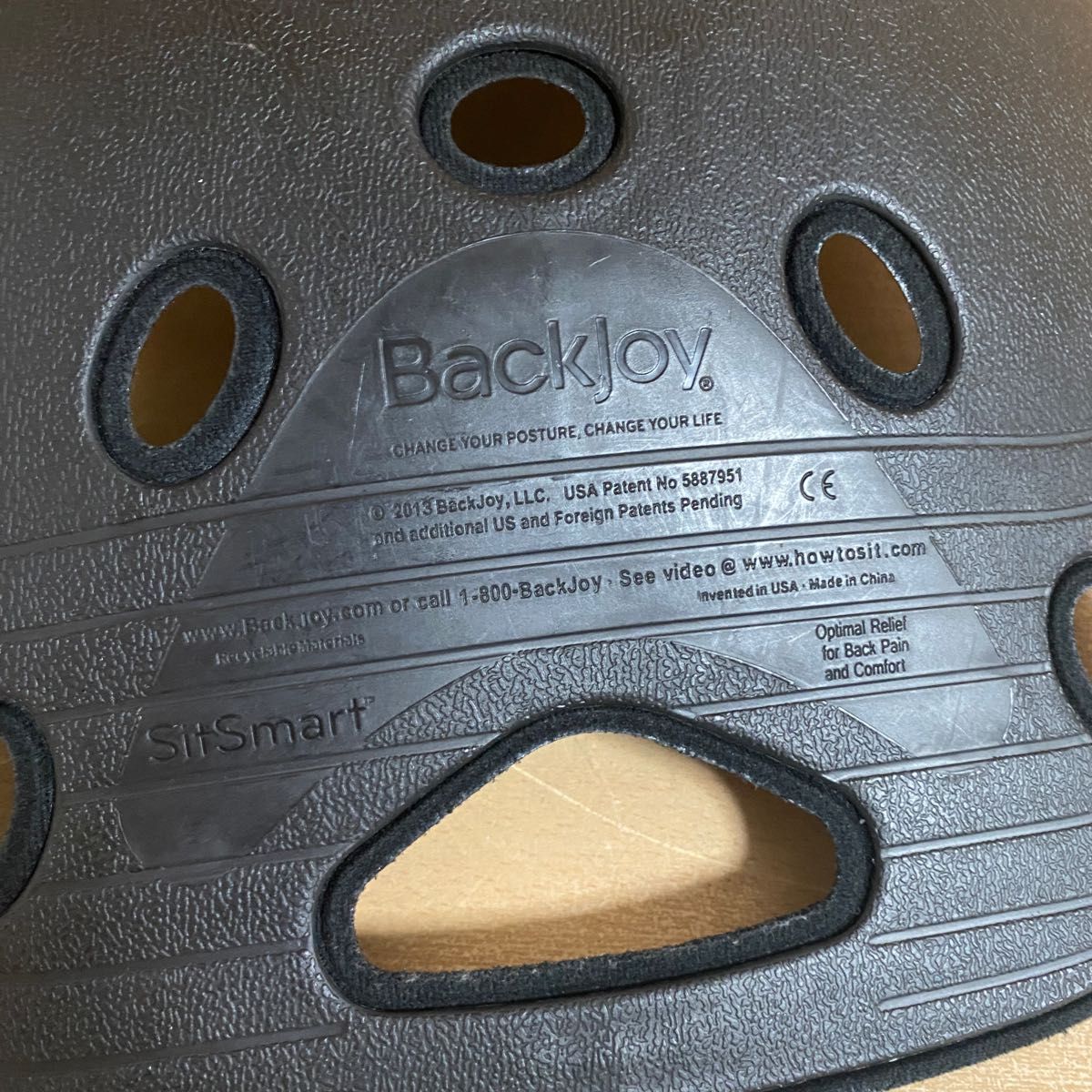 Backjoy バックジョイ リリーフ 骨盤サポートシート ブラック 骨盤矯正 チェア 座椅子