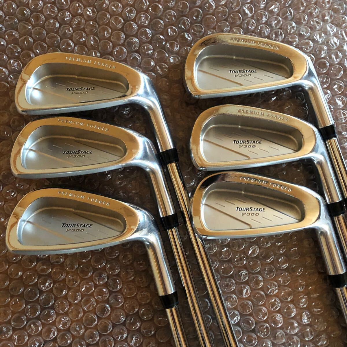 TOUR STAGE V300 PREMIUM FORGED N.S.PRO 950GH WEGHT FLOW フレックスR 5-P 6本セット アイアンセット ブリヂストン 日本シャフトの画像1