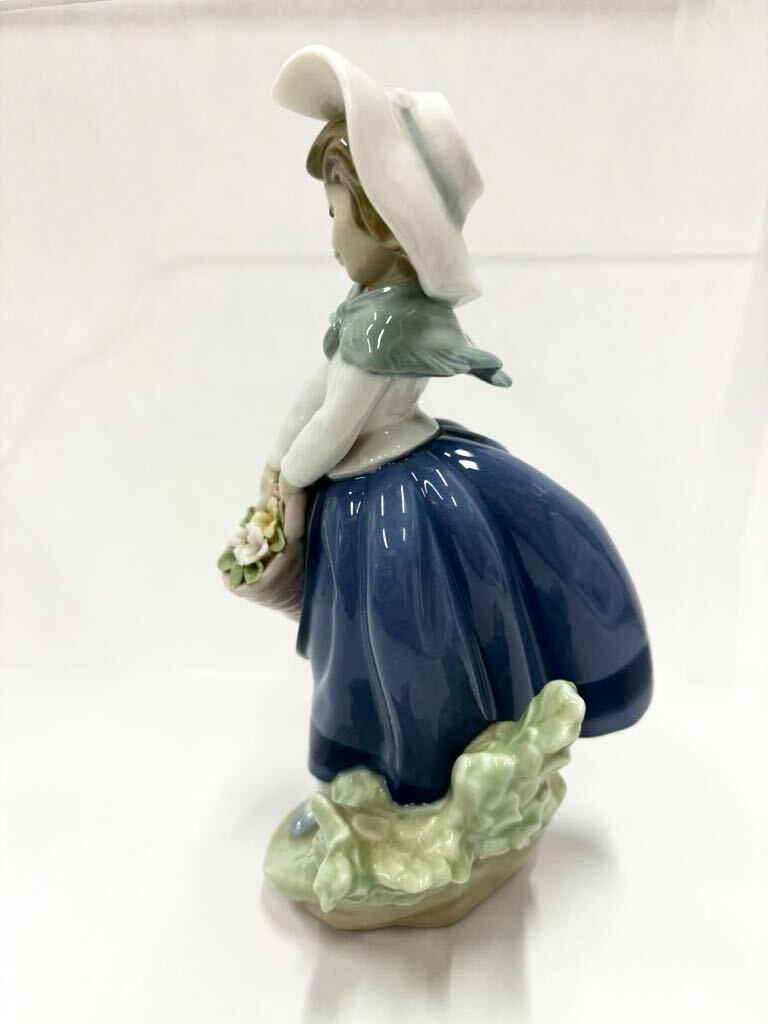 1円〜 リヤドロ LLADRO きれいな花ばかり 陶器人形 少女 花 陶器 西洋陶磁 オブジェ インテリア 置物 の画像4