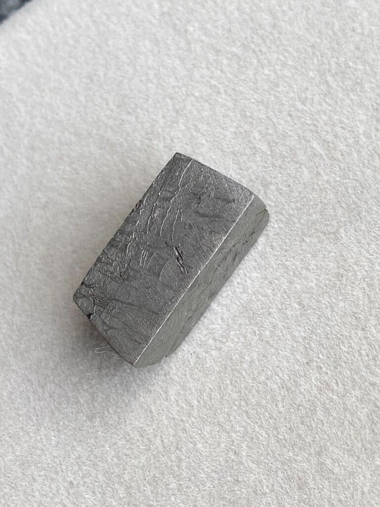 космос энергия aru Thai метеорит металлический метеорит высокое качество метеорит .. счастливый случай .. работа .up удача в деньгах 