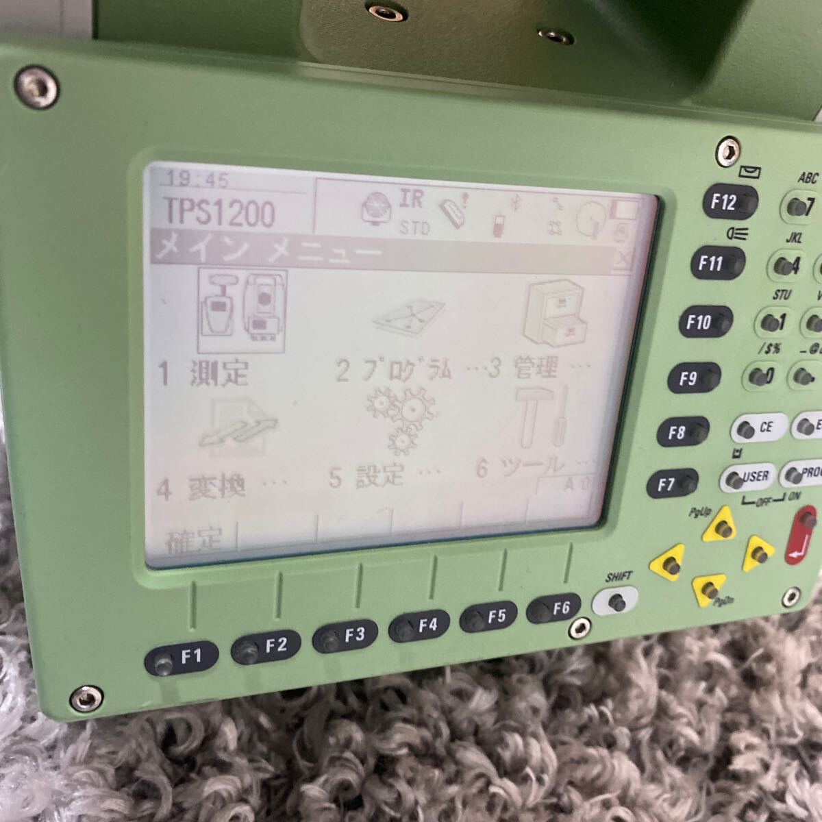Yahoo!オークション - ライカ測量機 TCR1205R300美品 Yahoo!オークション - ライカ測量機 TCR1205R300美品