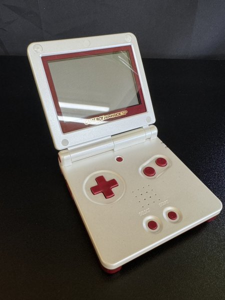 Nintendo Game Boy Advance SP AGS-001 Famicom color soft 2 ps attaching D042106