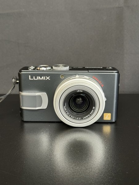 Panasonic　LUMIX　DMC-LX1　コンパクトデジタルカメラ_画像2