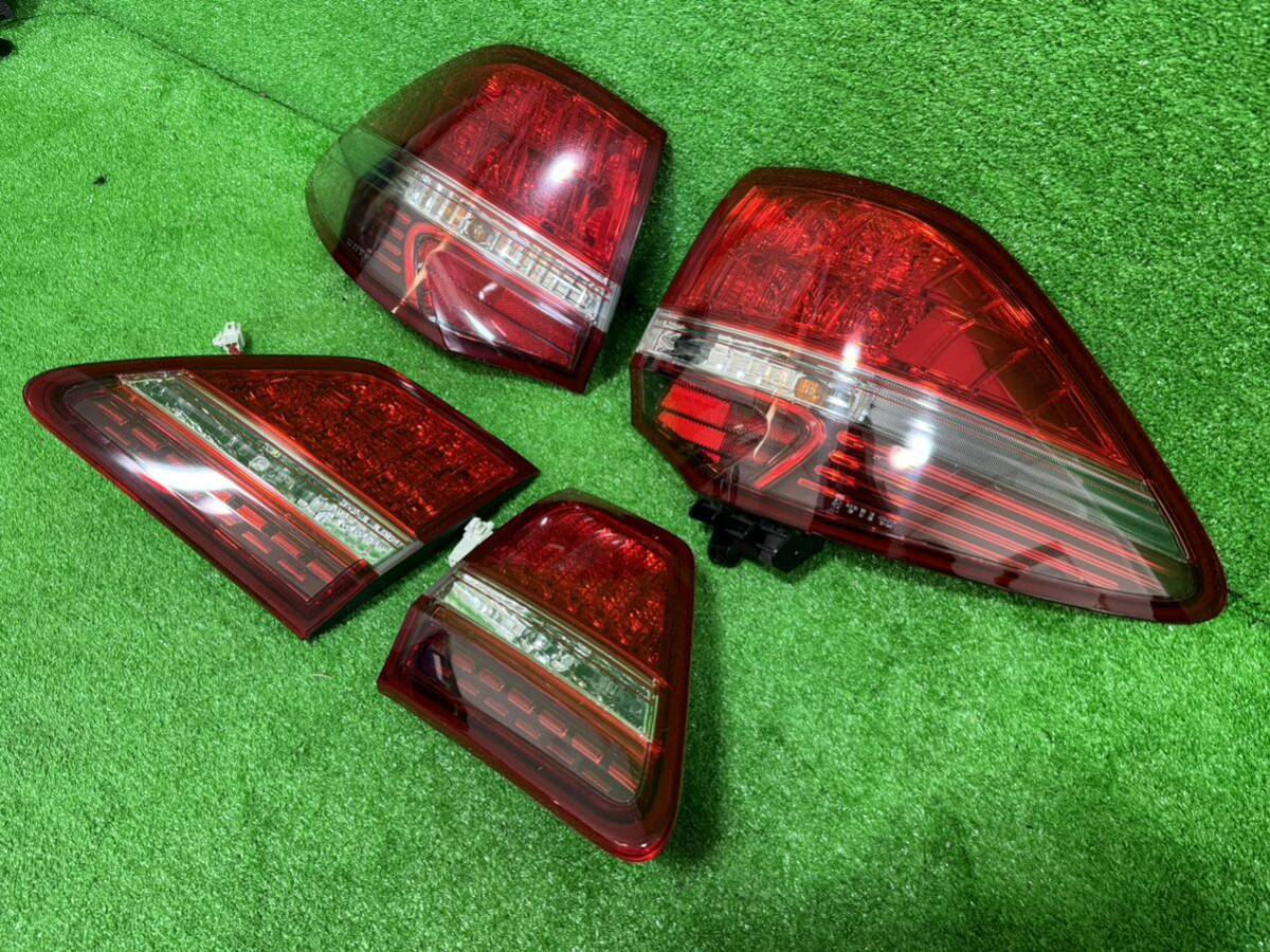 TOYOTA トヨタクラウン GRS200 GRS202 GRS201 GRS204 GWS204前期 純正　ICHIKOH テールランプ 30-346 30-349 左右セット…_画像4