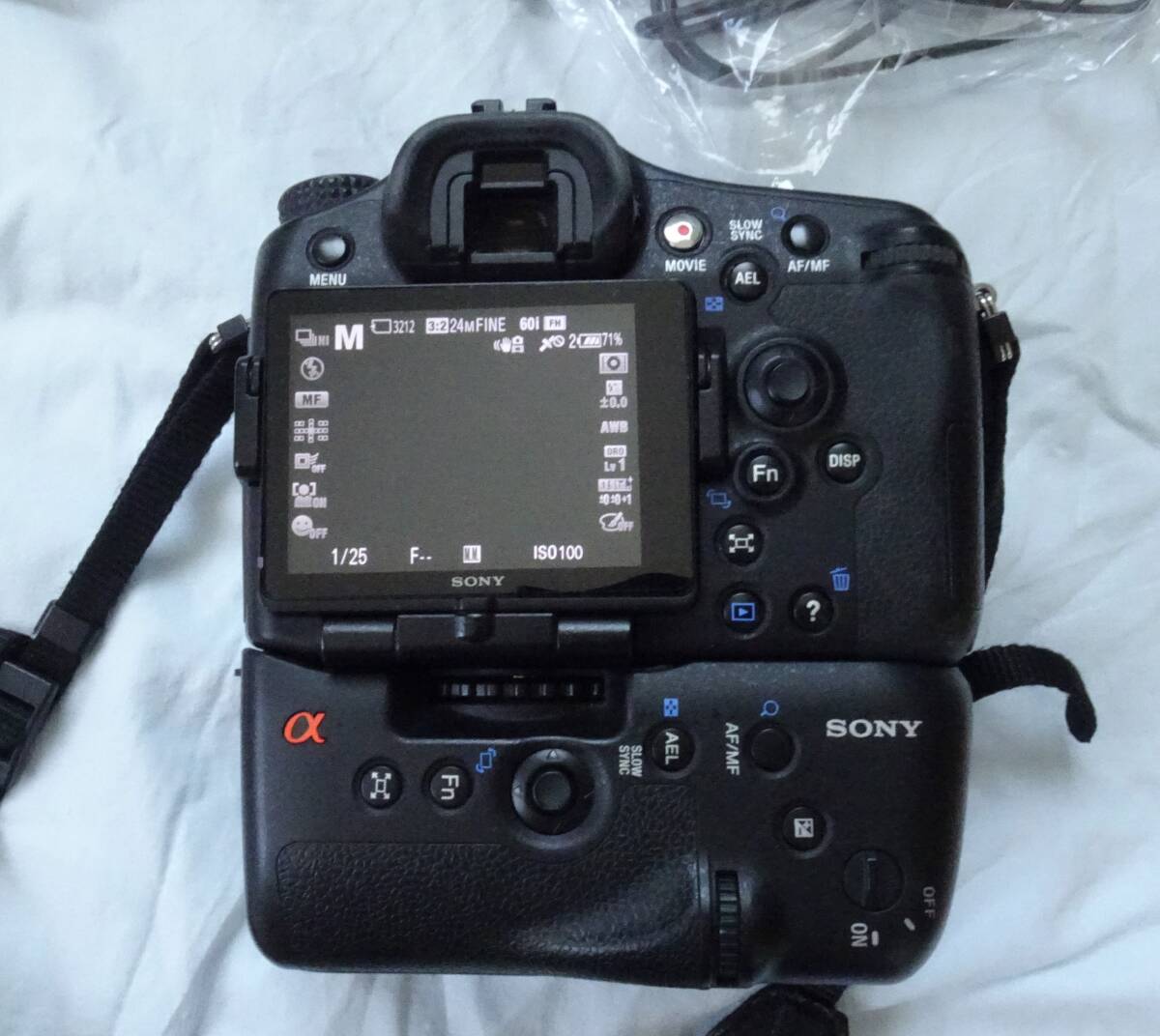 SONY α77 SLT-A77V VG-C77AM 縦位置グリップ付き ソニー 中古 訳あり