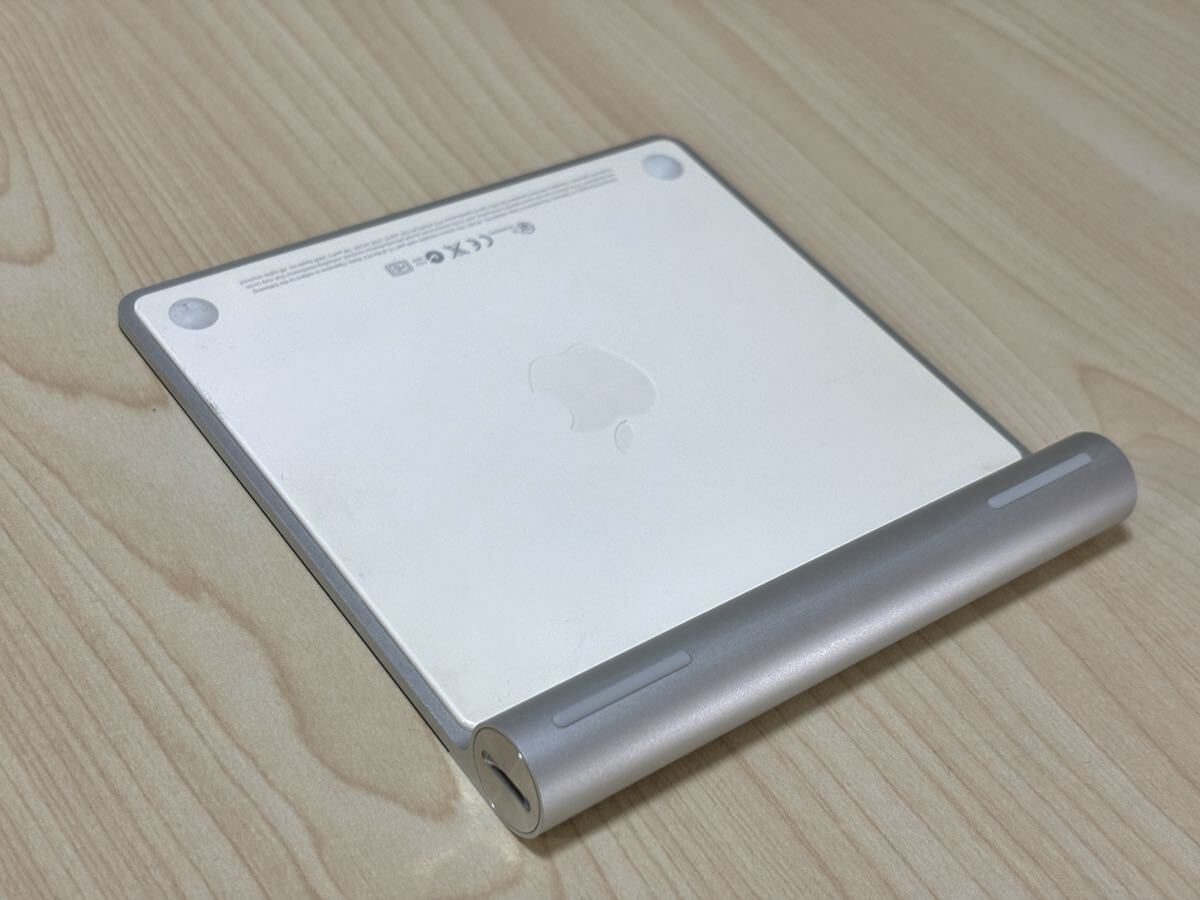 Apple Magic Trackpad マジック トラックパッド A1339 ワイヤレス アップル 純正 乾電池 電池 中古品の画像6