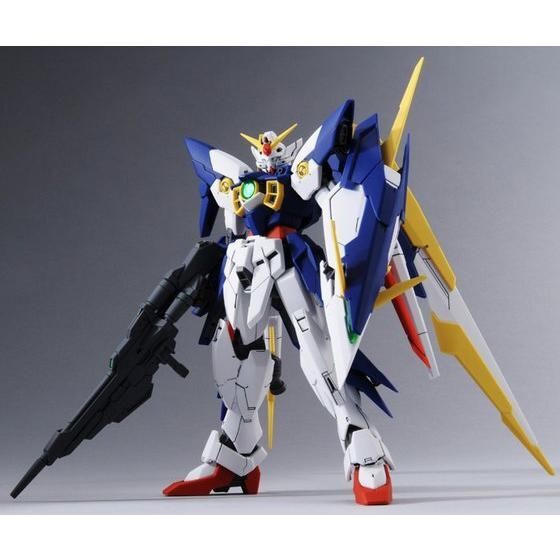 未使用品セット プレミアムバンダイ限定 MG 1/100 MSV-R ジョニー・ライデン専用ゲルググ MG 1/100 ガンダムフェニーチェリナーシタアルバの画像8