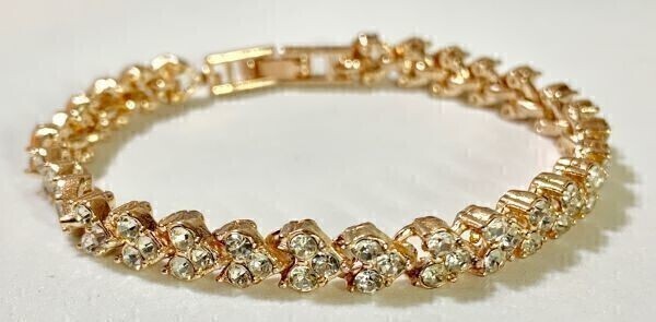[Premio Fortuna] crystal. Heart shape rhinestone bracele Gold Phil do inside diameter approximately 17 centimeter 504193##