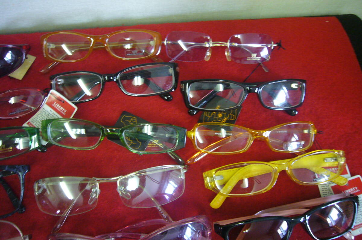メガネ 眼鏡 サングラス めがね フレーム 度入り有 まとめて 47個 ブランド品あり 未使用品あり_画像3