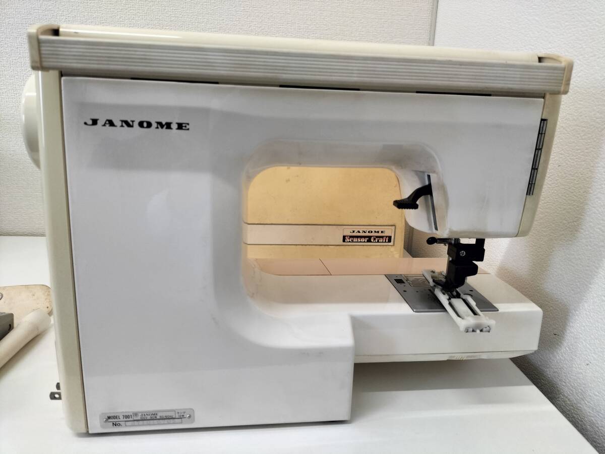 ジャンク品　JANOME ジャノメ Sensor Craft MODEL 7001 ミシン　NO846_画像3