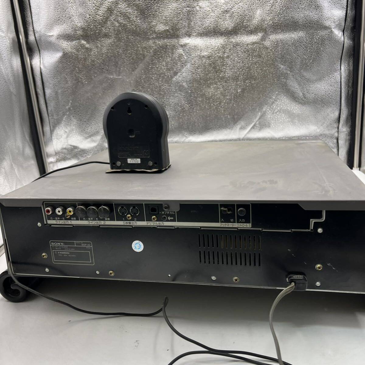 C834 SONY ソニー レーザーディスクプレイヤー IFM-AR1 通電あり 動作確認無し 付属品 ジャンクの画像8