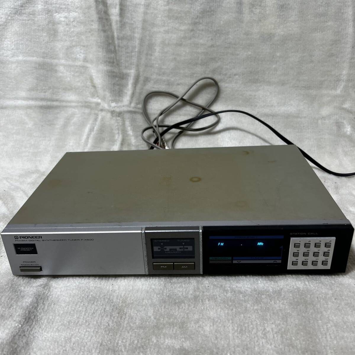 C951 Pioneer パイオニア デジタルシンセサイザーチューナー F-X500 通電あり 動作確認無し_画像1