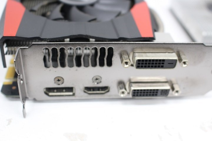 ASUS GTX760 GEFORCE GTX745 DVI/Display port/HDMI/2個セット グラボ☆の画像8