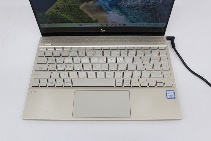 現状 ENVY Laptop 13-ah0011TU 第8世代 Core i5 8250U/8GB/SSD256GB/13.3フルHD/Wi-Fi/USB3.1Type-C/webカメラ/Windows11☆の画像4
